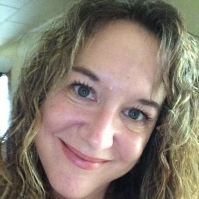 Paula Leslie - Twitter Profile Picture of Paula Leslie (@6PaLes9lie) on Twitter