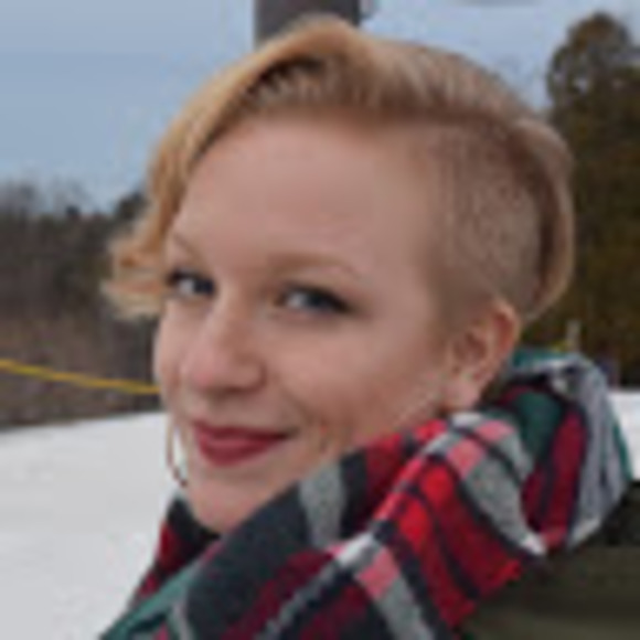 Lilly Inglut - Poshmark Profile Picture of Lilly Inglut (@lillyjean727) on Poshmark