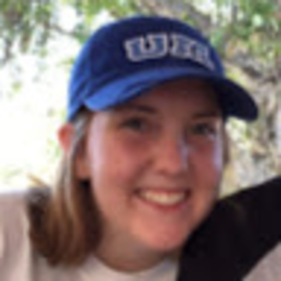 Annie Ledoux - Poshmark Profile Picture of Annie Ledoux (@annie_ledoux) on Poshmark