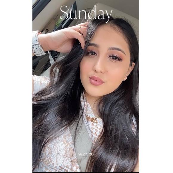 Profile Picture of Kimberly Barajas (@barajaskim) on Poshmark