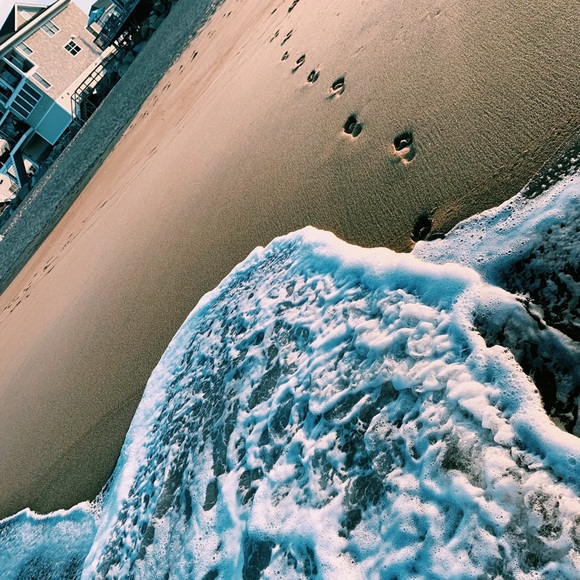 Profile Picture of Fabiana Fisher (@fabiana601) on Poshmark