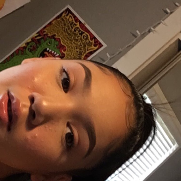 Profile Picture of Jasmine Bledsaw (@jaspualani) on Poshmark