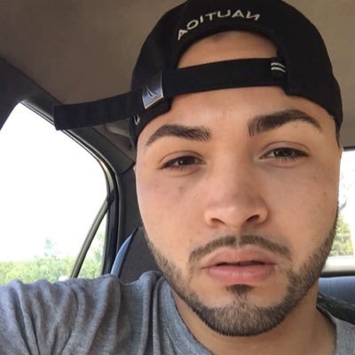 Profile Picture of John Rogan (@RichHomie_Johny) on Twitter