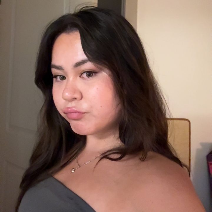 Profile Picture of LisaBuush (@lisabuush) on Tiktok