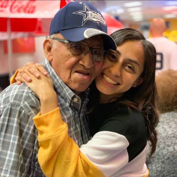 Profile Picture of Amber Silvas (@love_silvas18) on Poshmark