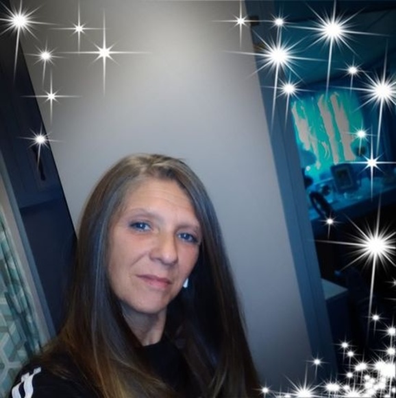 Profile Picture of Bobbi william Blanton (@bobbiblanton) on Poshmark