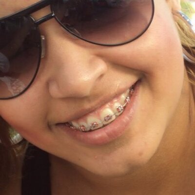 Profile Picture of Isabelle Rosa (@isabellerosa2) on Twitter