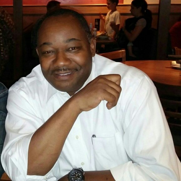 Profile Picture of Greg Hooks (@greg_hooks) on Poshmark