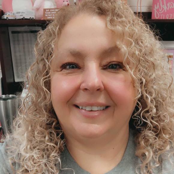 Profile Picture of Patti Coddens (@patticoddens) on Poshmark