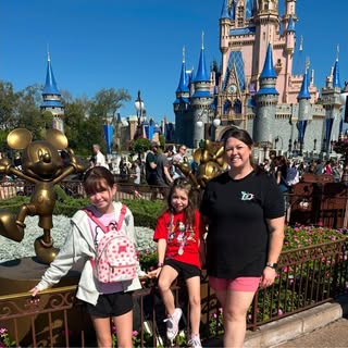 Profile Picture of Kim Teal (@kim.teal) on Instagram