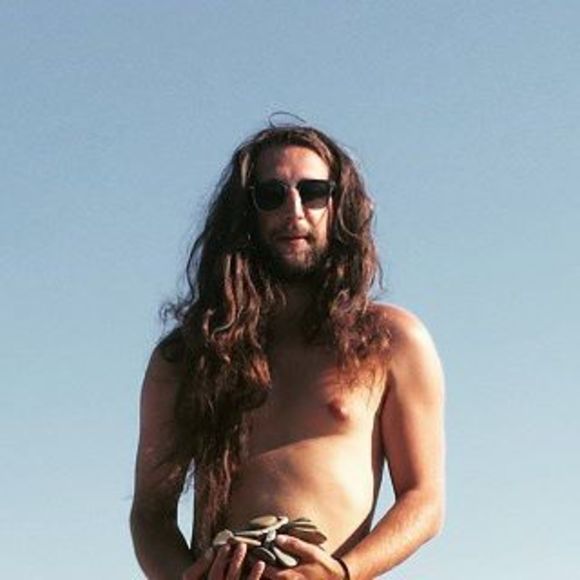 Chris Bezant - Poshmark Profile Picture of Chris Bezant (@chris_bezant) on Poshmark