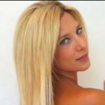 Profile Picture of Lara Corrente 🇮🇹💯 (@puccismom) on Instagram