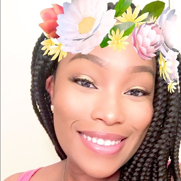 Profile Picture of Sesha Morris (@seshamorris1) on Poshmark