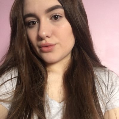 Profile Picture of Gillian Carroll (@GillianCarrol19) on Twitter