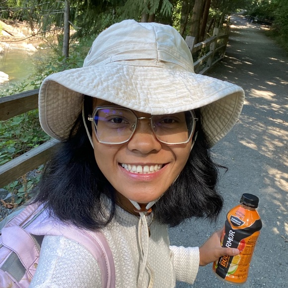 Profile Picture of Anocha Pulsawat (@nocha) on Poshmark