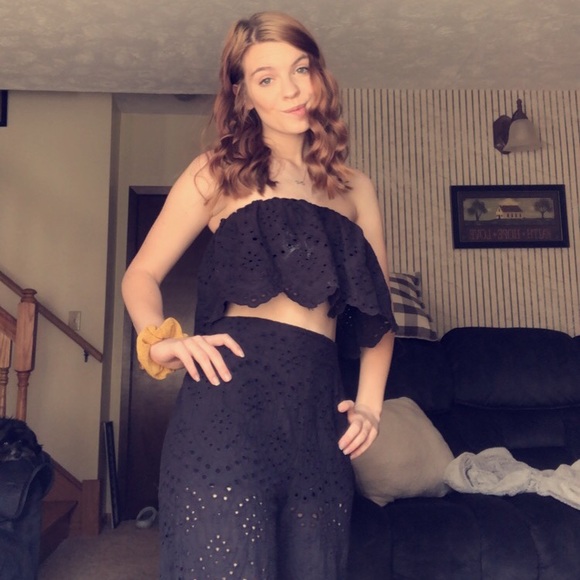Profile Picture of Kylee Adams (@kylee12330) on Poshmark