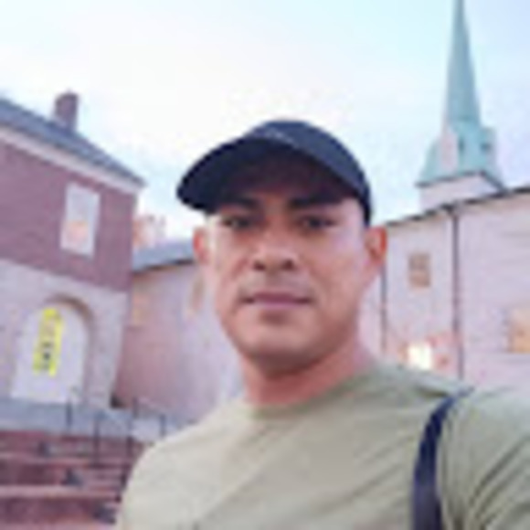 Profile Picture of Wilber Alvarado (@wilberalvara866) on Poshmark