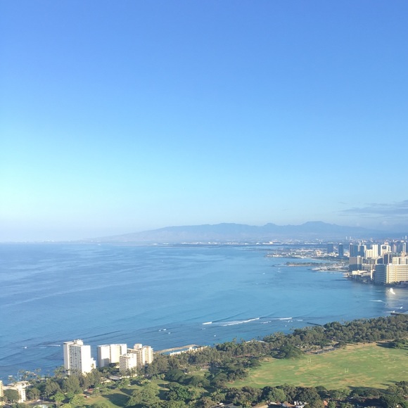 Profile Picture of Charlotte Messier (@charmessier) on Poshmark