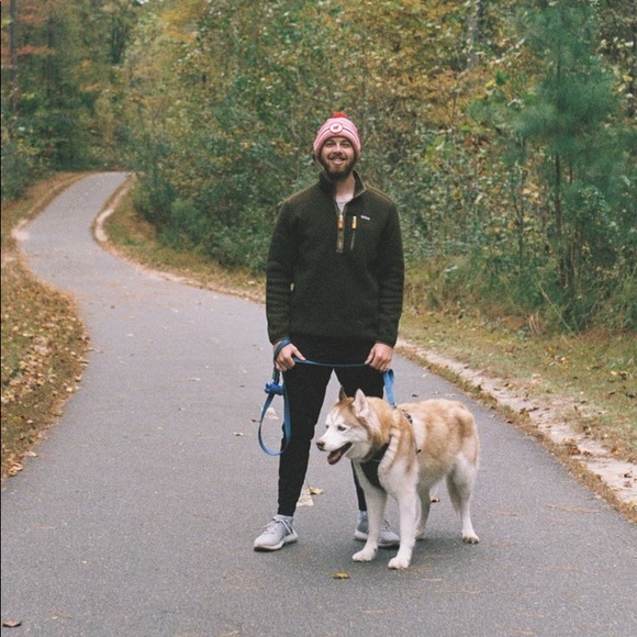 Profile Picture of Jacob Larson (@jacoblarson94) on Poshmark