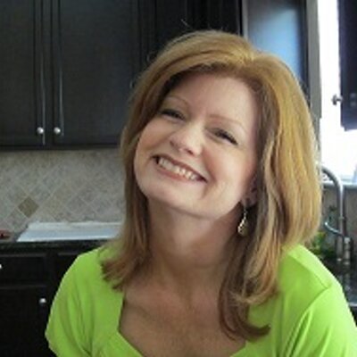 Profile Picture of Linda Lowry (@linda7889) on Twitter