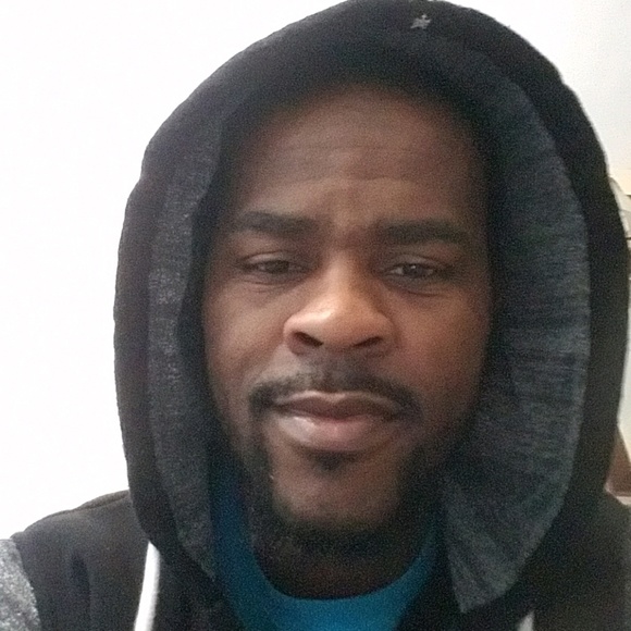 Profile Picture of Philip Benjamin (@stephphil) on Poshmark