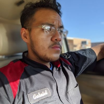 Profile Picture of Gabriel Santos (@Iamhungry247) on Twitter