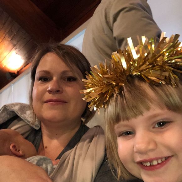 Keleigh Cloar - Poshmark Profile Picture of Keleigh Cloar (@kelatllwork) on Poshmark