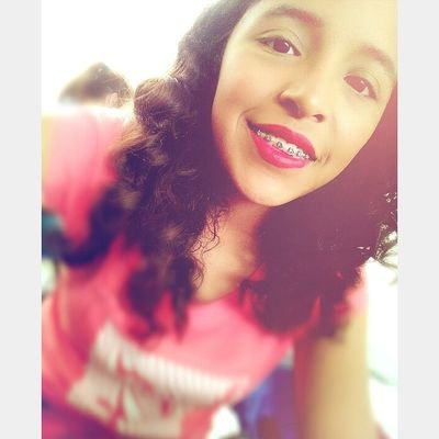 Profile Picture of Betzabe Lopez (@BetzabeLopez7) on Twitter