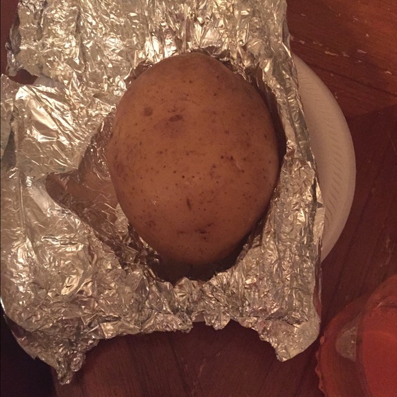 Profile Picture of Dakota Hobbs (@hobbs14) on Poshmark