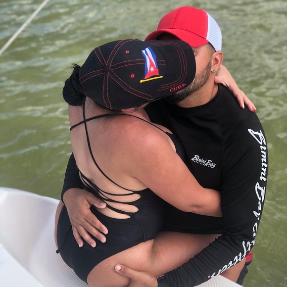 Profile Picture of Chui Yadi (@chuiyadi) on Poshmark