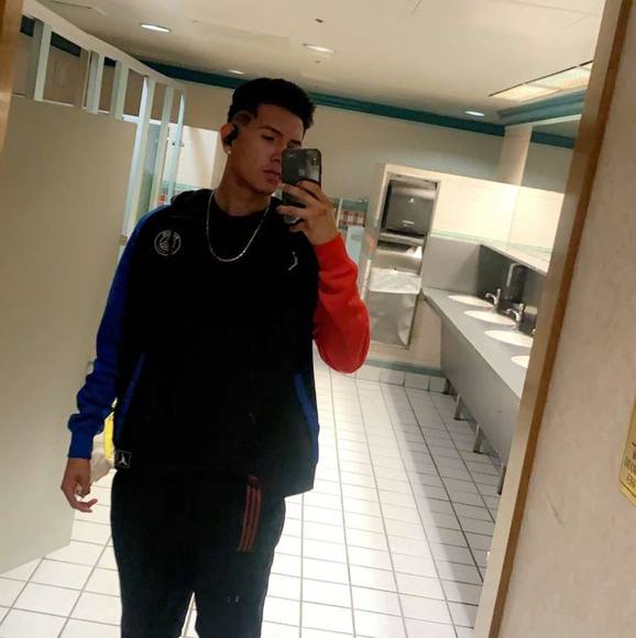 Profile Picture of Gustavo Gonzalez (@pro_era) on Poshmark