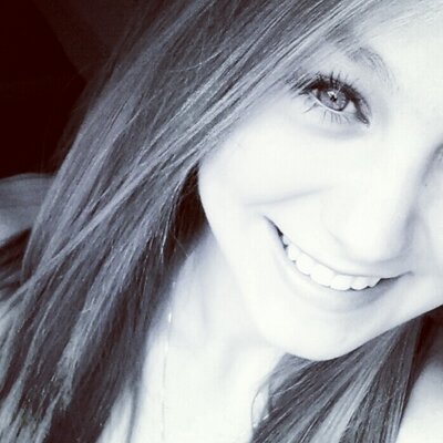 Profile Picture of Julia Petri (@julia_petri) on Twitter