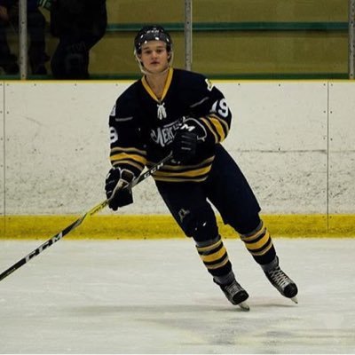 Profile Picture of Robert Putt (@rputt22) on Twitter