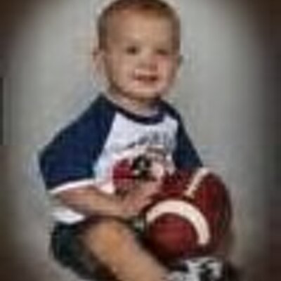 Profile Picture of Kelly Yoder (@hulksmom) on Twitter