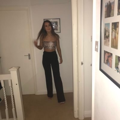 Profile Picture of Caitlin Mcfarlane (@caitlin55472021) on Twitter
