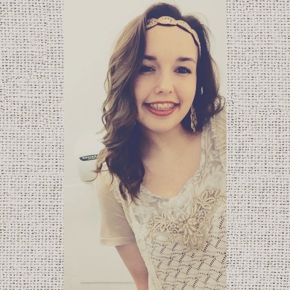 Jordan Vassar - Poshmark Profile Picture of Jordan Vassar (@vasjor216) on Poshmark