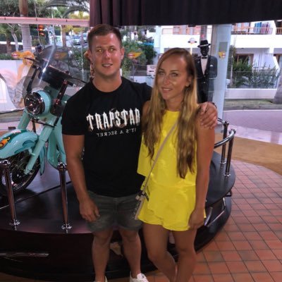 Profile Picture of Danielle Marriott (@DanMazzinator) on Twitter