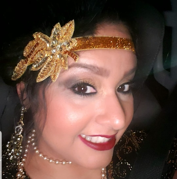 Profile Picture of Yvonne Beisser (@ybeisser) on Poshmark