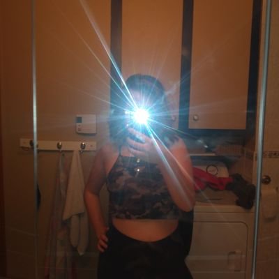 Profile Picture of Émilie-Jade Leduc (@milieJadeLeduc1) on Twitter