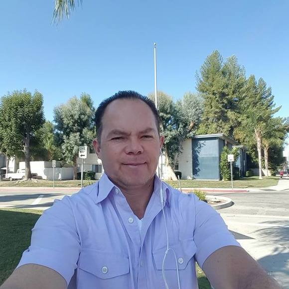 Profile Picture of Christian Manetti (@richihdz05) on Poshmark