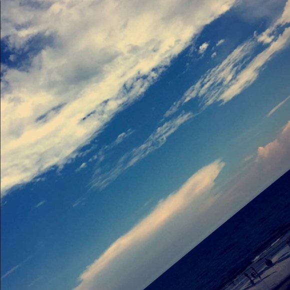 Zoey Angermeier - Poshmark Profile Picture of Zoey Angermeier (@z_angermeier) on Poshmark