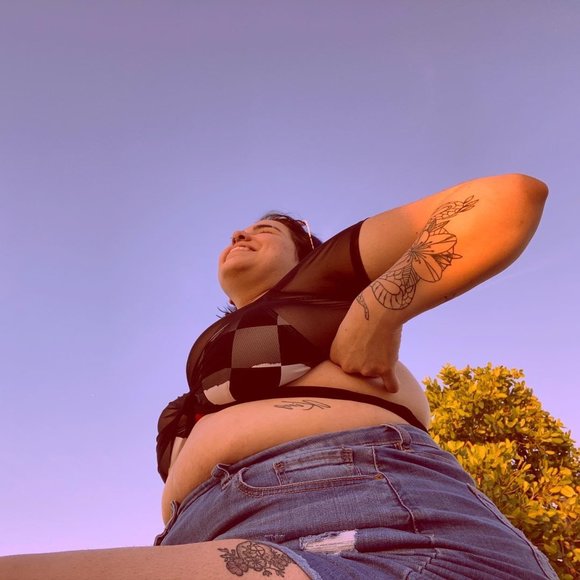 Profile Picture of Daniela Tamayo (@danielatamay119) on Poshmark