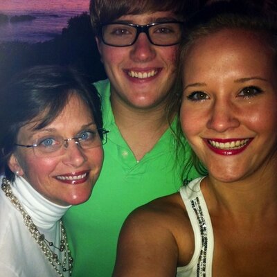 Profile Picture of Pamela Foster Brady (@PamelaFBrady) on Twitter