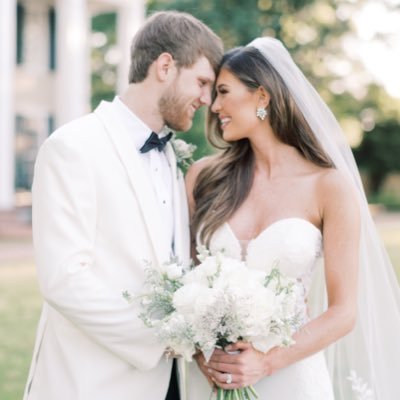 Profile Picture of Anna Kathryn Hughes (@annakathryn47) on Twitter