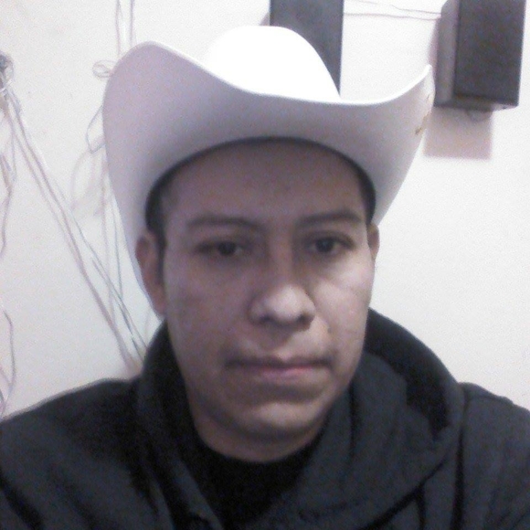 Profile Picture of Gonzo castel Casteleon (@amormio77) on Poshmark