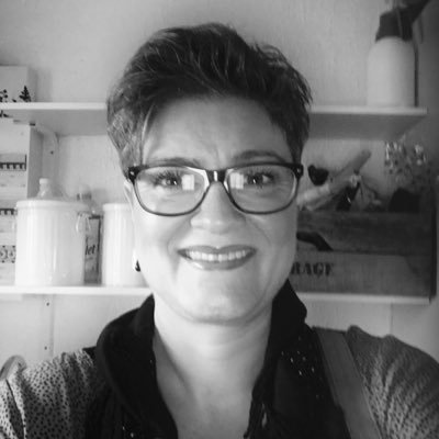 Profile Picture of Lillian Andersen (@liirgran) on Twitter