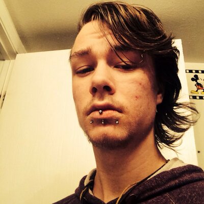 Profile Picture of Bree+richard (@eighteenseven10) on Twitter
