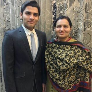 Profile Picture of Ghazala Mushtaq (@ghazala.mushtaq.374) on Facebook