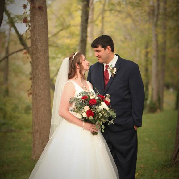 Profile Picture of Nicole Bornhorst (@jimmielover048) on Poshmark