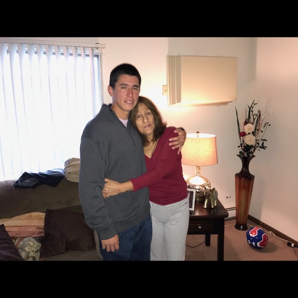 Profile Picture of Julian Jasso (@arieslover10) on Poshmark